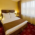 Columbus Hotel