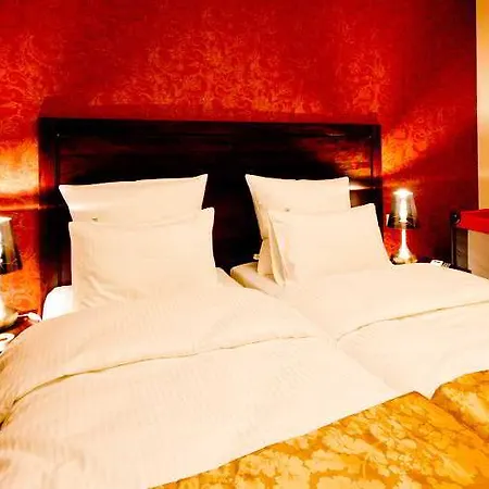 Columbus Hotell 3*