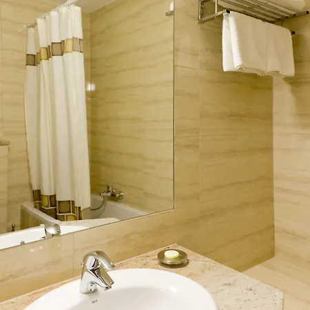 Hotel Columbus Cracóvia