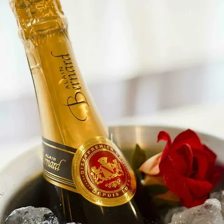 Hotell Columbus 3*