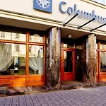 Columbus 3*