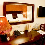 Columbus Hotel 3*